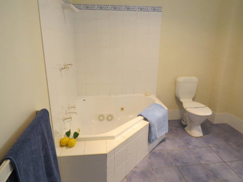BlueWater Apartments - Kempsey Accommodation 23