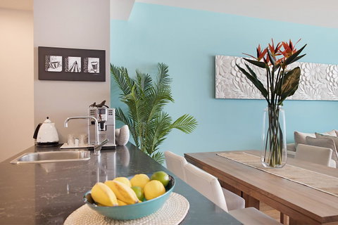 Arena Luxury Beachfront Apartment - Kempsey Accommodation 16