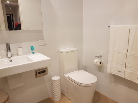 Arena Luxury Beachfront Apartment - Kempsey Accommodation 30