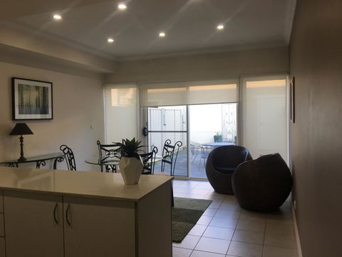 Travers Street Apartment - Kempsey Accommodation 3