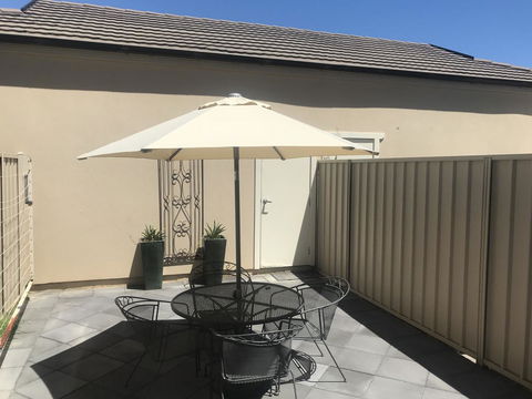 Travers Street Apartment - Kempsey Accommodation 7