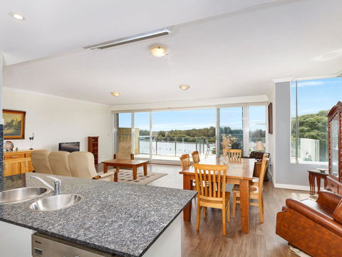 Regatta 13 - Kempsey Accommodation 9
