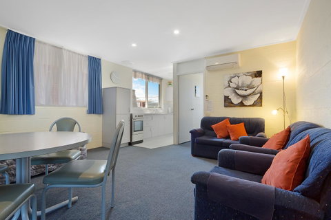 Kalindo Merimbula - Kempsey Accommodation 5