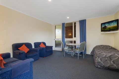 Kalindo Merimbula - Kempsey Accommodation 8