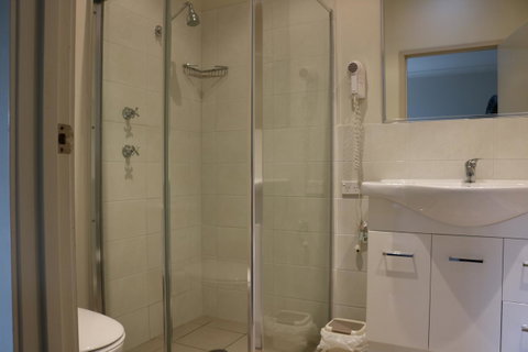 Beaches Apartments Merimbula - Kempsey Accommodation 18