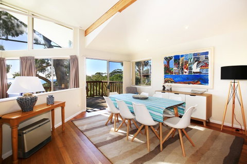 Seaglass - Stunning Views Of Jervis Bay - Kempsey Accommodation 7