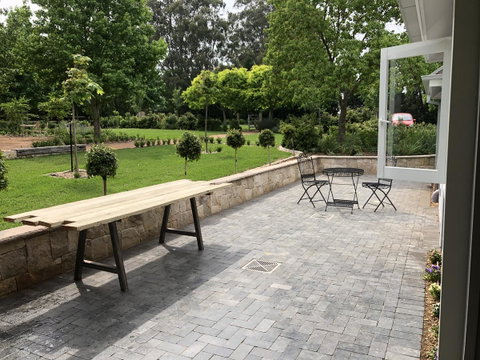 Chanticleer Gardens Barn Cottage With A Pool - Kempsey Accommodation 26