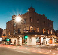 Crown Hotel Surry Hills - Kempsey Accommodation