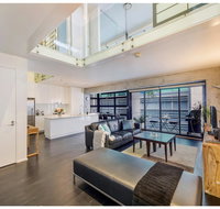 Urban Loft Close To Sydney Hot Spots - Kempsey Accommodation