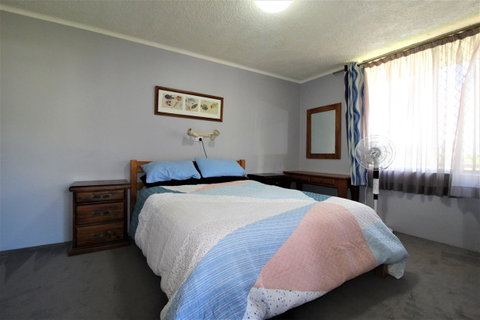 Beachfront 3, 25 Willow Street - Kempsey Accommodation 9
