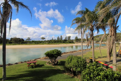 Beachfront 3, 25 Willow Street - Kempsey Accommodation 8