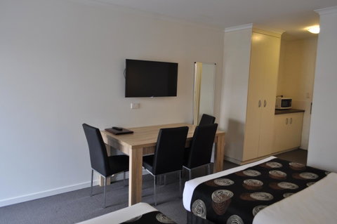 Albury Burvale Motor Inn - Kempsey Accommodation 6