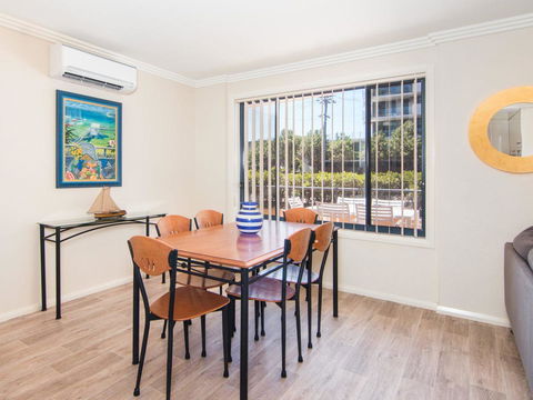 Millennium 102 With Pool In Complex - Kempsey Accommodation 10