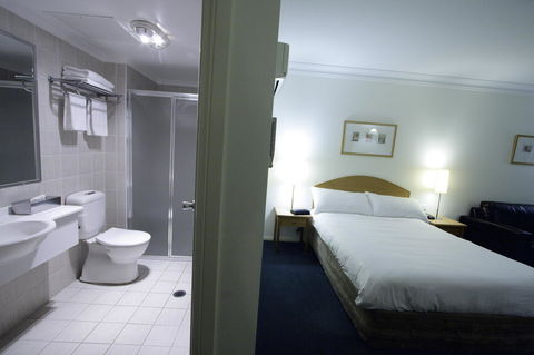 Carlyle Suites & Apartments - Kempsey Accommodation 9
