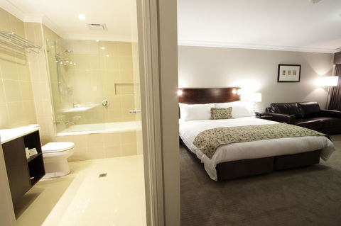 Carlyle Suites & Apartments - Kempsey Accommodation 10