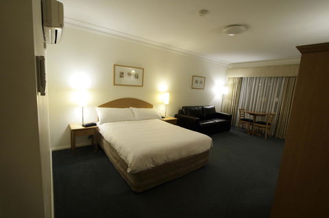 Carlyle Suites & Apartments - Kempsey Accommodation 5