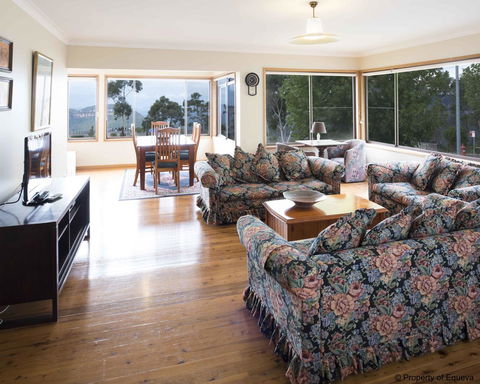 Villa Blue - Kempsey Accommodation 0