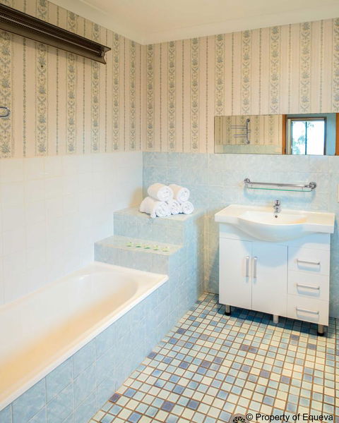 Villa Blue - Kempsey Accommodation 4