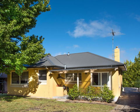 Villa Blue - Kempsey Accommodation 11