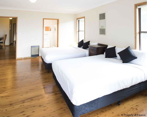 Villa Blue - Kempsey Accommodation 9