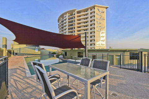 Nomikis\'On The Avenue - Kempsey Accommodation 12