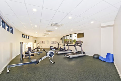 Nomikis\'On The Avenue - Kempsey Accommodation 22