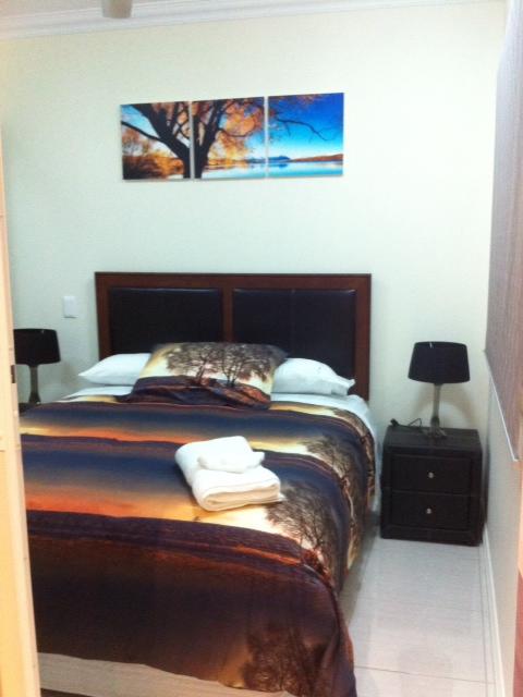 Nomikis\'On The Avenue - Kempsey Accommodation 21