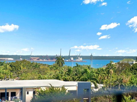 Nomikis\'On The Avenue - Kempsey Accommodation 15