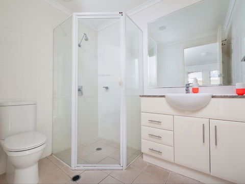 Seaspray Villa 5 - Kempsey Accommodation 5