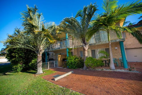 Beaches Serviced Apartments - Kempsey Accommodation 1