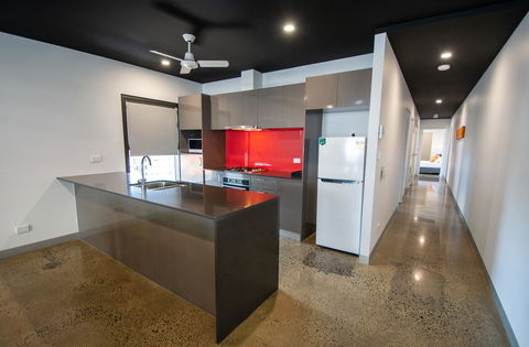 Magnum Serviced Apartments - Kempsey Accommodation 8