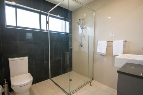 Magnum Serviced Apartments - Kempsey Accommodation 35