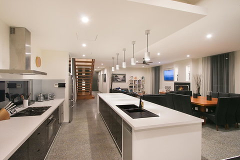 Salt Village Retreat - Kempsey Accommodation 3