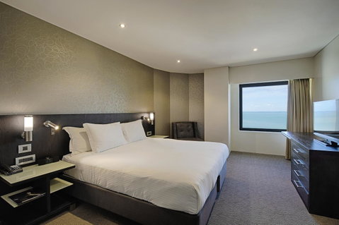 Hilton Darwin - Kempsey Accommodation 13