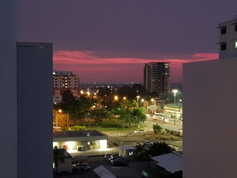 Darwin-Ocean Views, Tropical Getaway, Pool & Aircon - Kempsey Accommodation 19