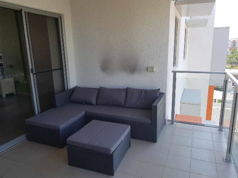 Darwin-Ocean Views, Tropical Getaway, Pool & Aircon - Kempsey Accommodation 17