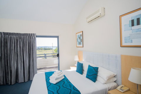 Corrigans Cove - Kempsey Accommodation 4