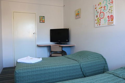 Golden Sands Motor Inn - Kempsey Accommodation 19