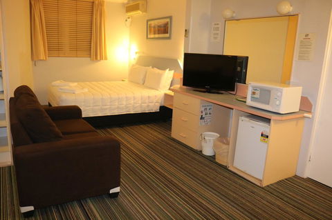 Golden Sands Motor Inn - Kempsey Accommodation 21