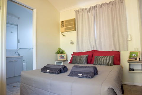 Mataranka Roadhouse - Kempsey Accommodation 0