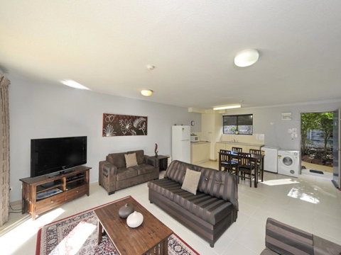 Nelson Bay Breeze - Kempsey Accommodation 9