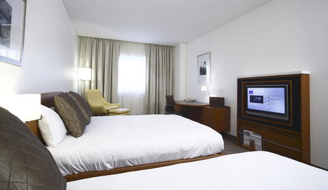 Novotel Canberra - Kempsey Accommodation 20