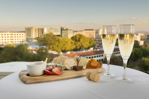 Novotel Canberra - Kempsey Accommodation 39