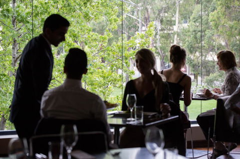 Novotel Canberra - Kempsey Accommodation 5