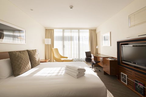 Novotel Canberra - Kempsey Accommodation 10