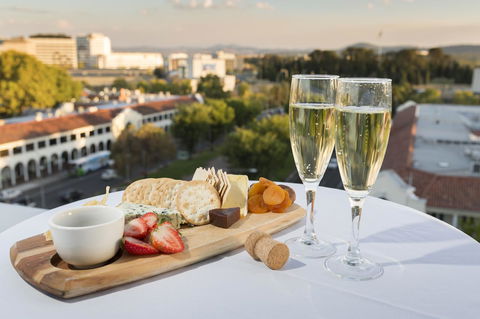 Novotel Canberra - Kempsey Accommodation 36
