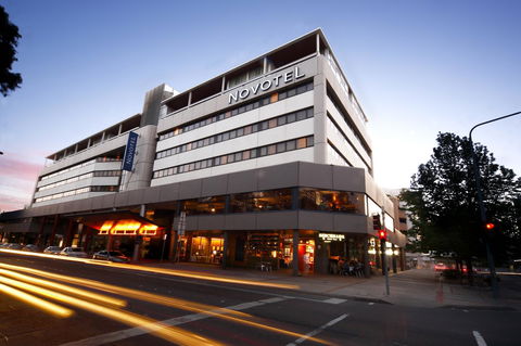 Novotel Canberra - Kempsey Accommodation 6