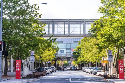 Highgate Executive Apartment City Walk Canberra - Kempsey Accommodation 36