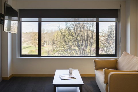 Crowne Plaza Canberra, An IHG Hotel - Kempsey Accommodation 29