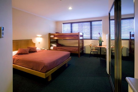 Madison Capital Executive Apartments - Kempsey Accommodation 1